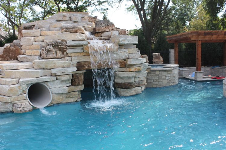 Grottos and Caves are a popular built-in for pools in 2016