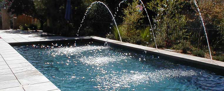 water-feature-deck-jets